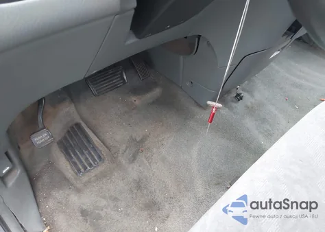 2002 Honda Odyssey Ex from USA, damaged, VIN 5FNRL18652B002733